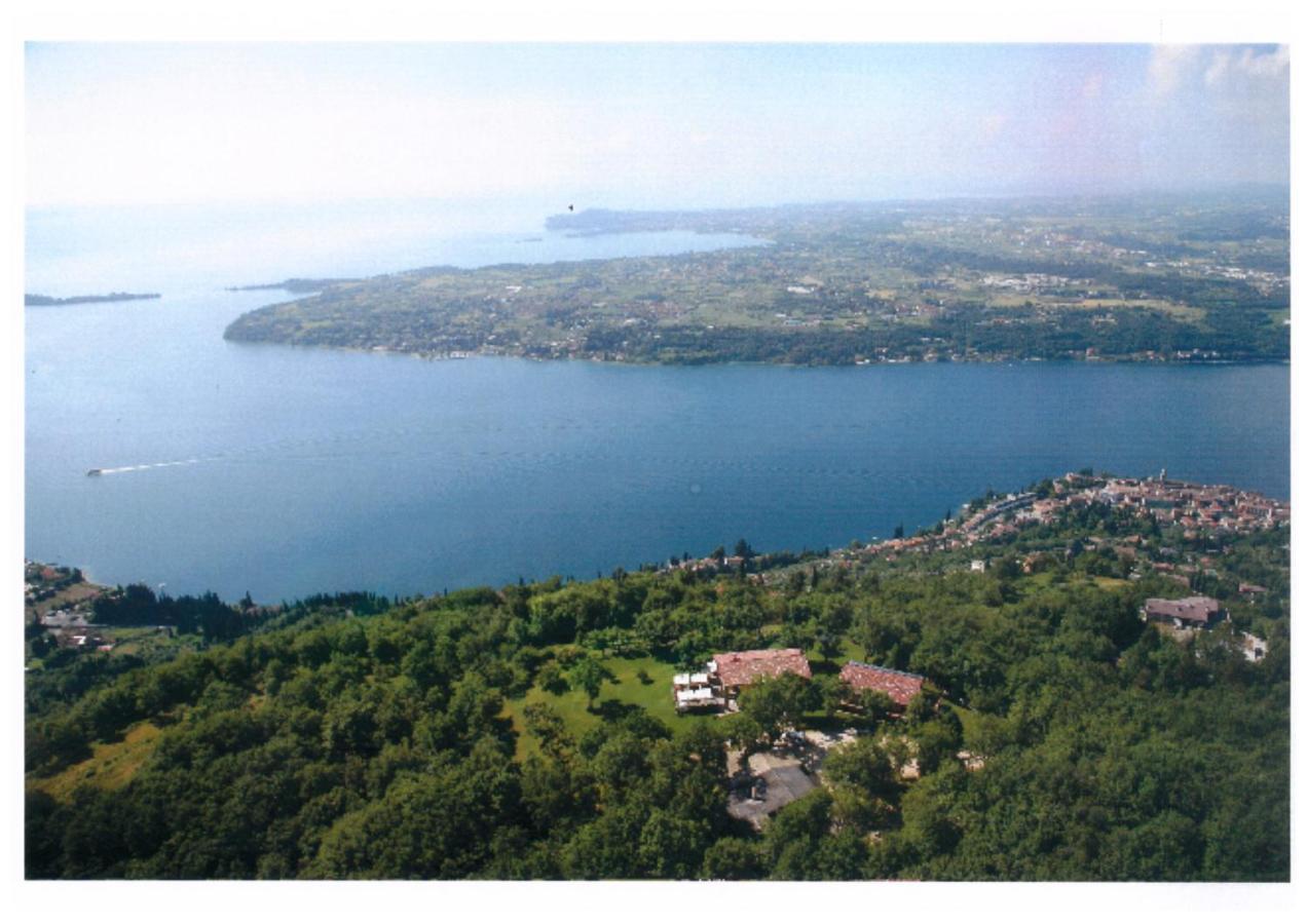 La Fiocchina - Magic Place - Apartments & Studios In Garda Lake - Countryside Farmhouse, Inside The Middle Of The Lake Salò Eksteriør billede