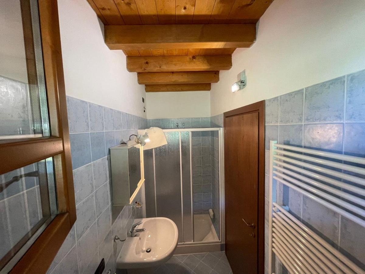 La Fiocchina - Magic Place - Apartments & Studios In Garda Lake - Countryside Farmhouse, Inside The Middle Of The Lake Salò Eksteriør billede