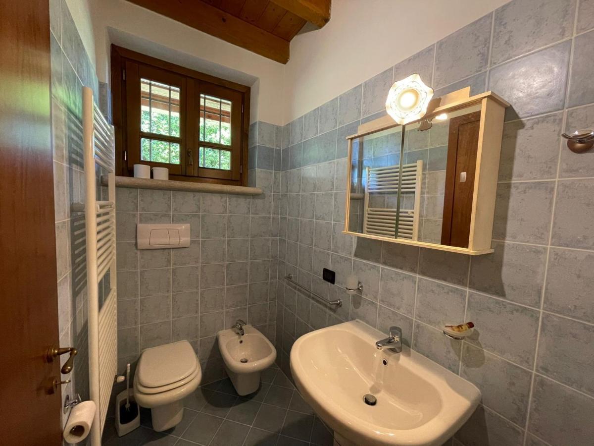 La Fiocchina - Magic Place - Apartments & Studios In Garda Lake - Countryside Farmhouse, Inside The Middle Of The Lake Salò Eksteriør billede