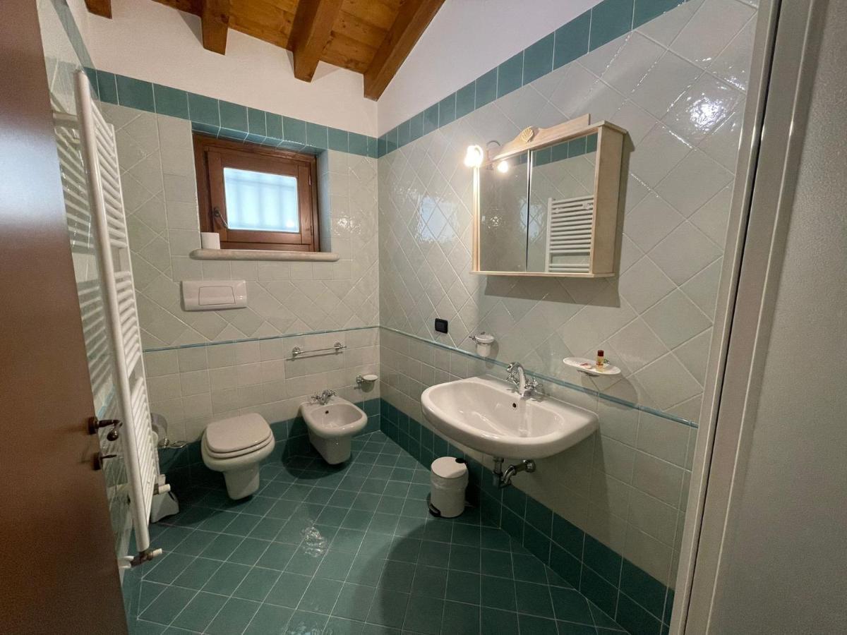 La Fiocchina - Magic Place - Apartments & Studios In Garda Lake - Countryside Farmhouse, Inside The Middle Of The Lake Salò Eksteriør billede