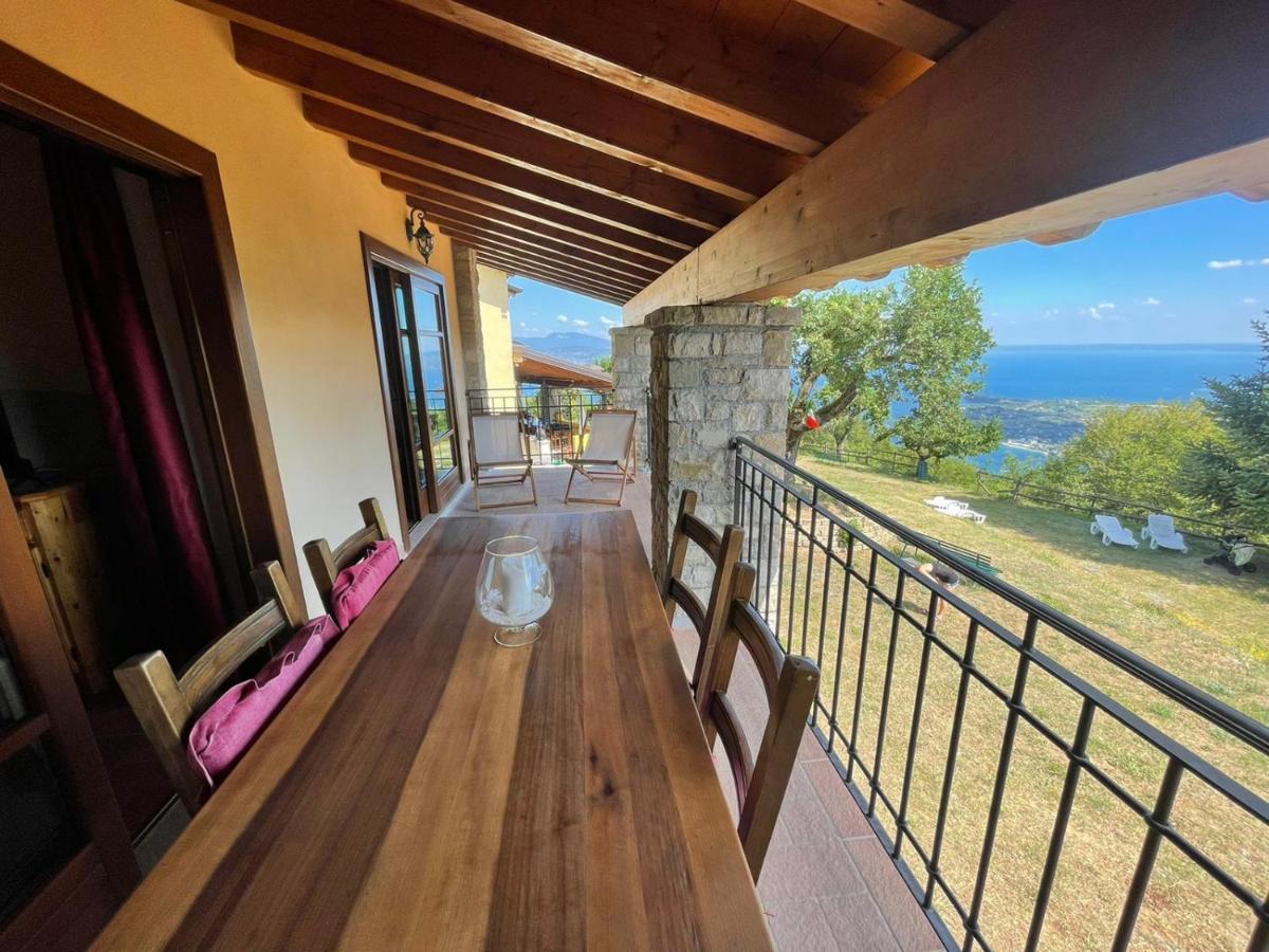 La Fiocchina - Magic Place - Apartments & Studios In Garda Lake - Countryside Farmhouse, Inside The Middle Of The Lake Salò Eksteriør billede