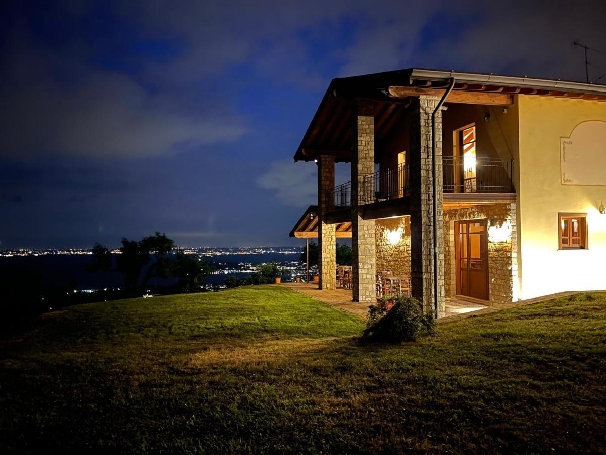 La Fiocchina - Magic Place - Apartments & Studios In Garda Lake - Countryside Farmhouse, Inside The Middle Of The Lake Salò Eksteriør billede